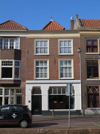 Rapenburg 9