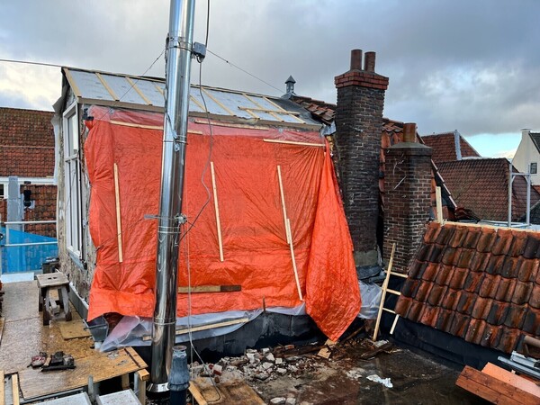 in uitvoering herstel daken