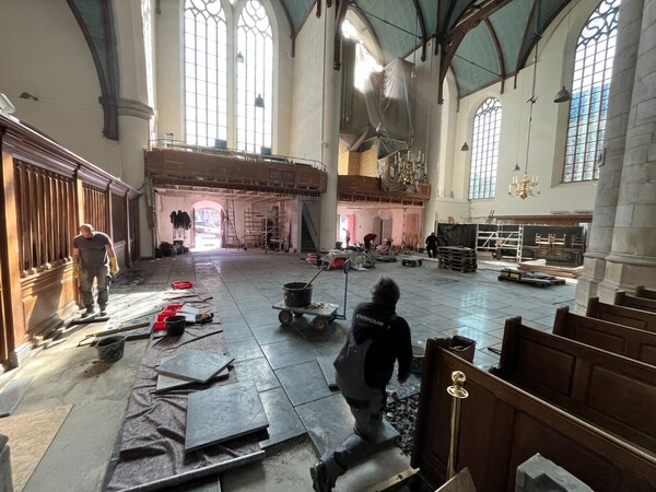 vloeren kloosterkerk in uitvoering