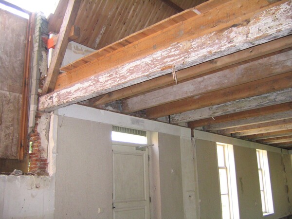 oude toestand koetshuis