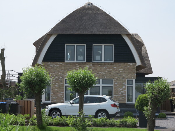 projectontwikkeling van een paar nieuwe woonhuizen