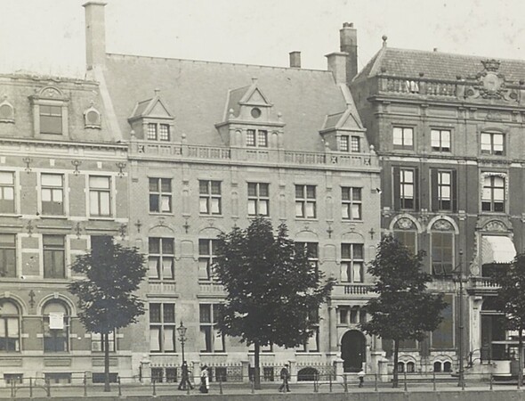 voorgevel begin 20e eeuw na verbouwing 1905