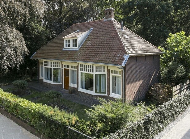 ingrijpende verbouwing vrijstaand huis leiden